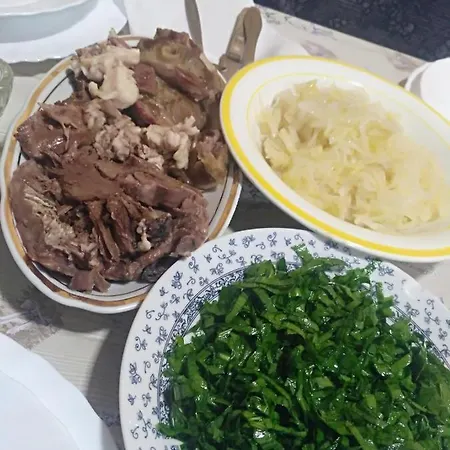 アパートホテル Kadino Vrelo *